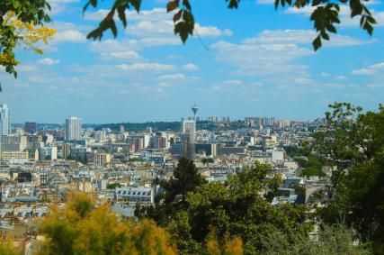 Northern Paris in the Return of Sunny Days - Hôtel Barnett