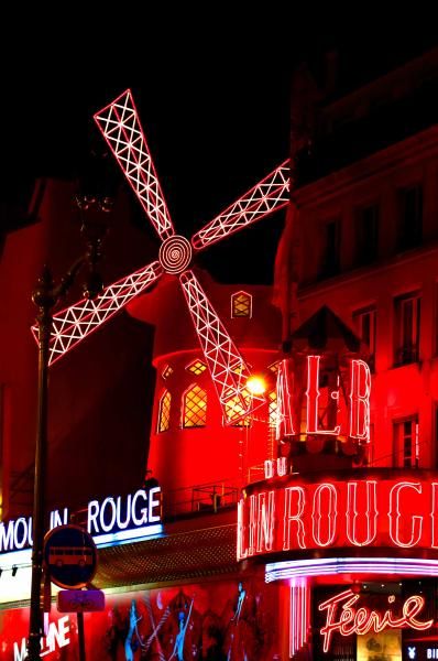 Hôtel Barnett - Le Moulin Rouge